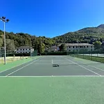 Le Rioumajou 2 - Grand T4 - Piscine - Centre St Lary 아파트 *