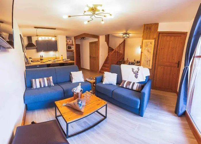 Le Rioumajou 2 - Grand T4 - Piscine - Centre St Lary Appartamento