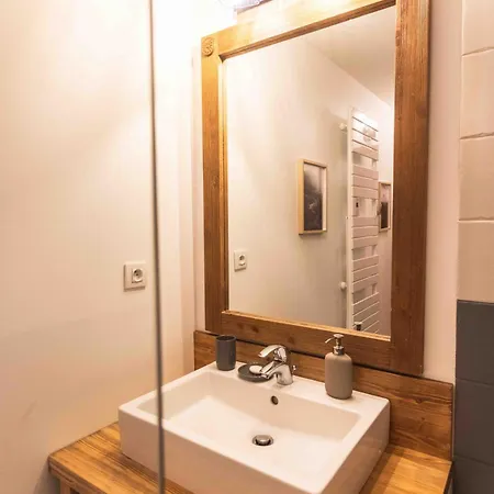 公寓 Le Rioumajou 2 - Grand T4 - Piscine - Centre St Lary 圣拉里苏朗