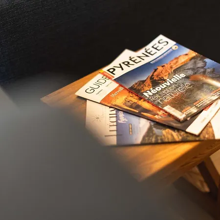 Le Rioumajou 2 - Grand T4 - Piscine - Centre St Lary 公寓 圣拉里苏朗