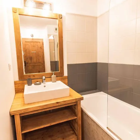 Le Rioumajou 2 - Grand T4 - Piscine - Centre St Lary 公寓