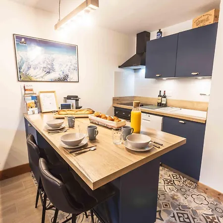 Le Rioumajou 2 - Grand T4 - Piscine - Centre St Lary 公寓